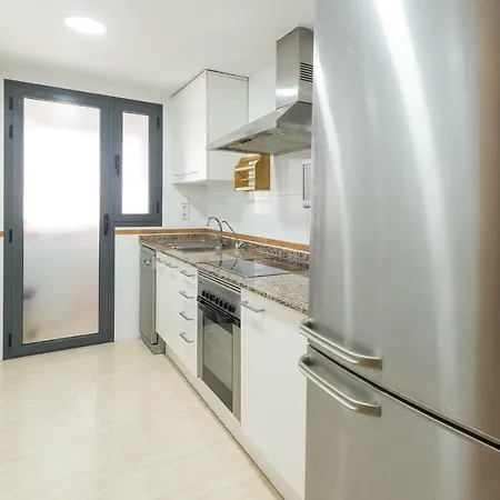 Apartamento Edificio Puerta Mitica